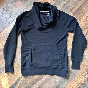 ~*~ L.L. Bean Cozy Pullover Black M ~*~
